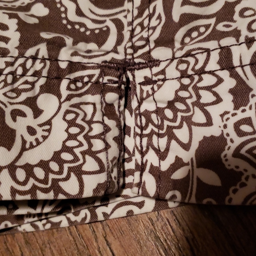 Shorts - Picture 5 of 5